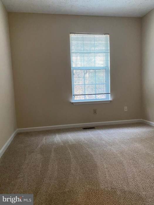 Building Photo - 106 Healy Ct