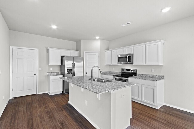 Building Photo - New Two Story Home in Fayetteville, Arkansas!