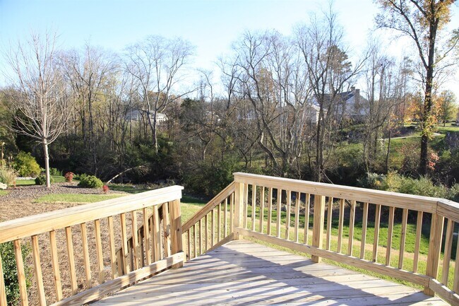 Building Photo - Perfect 4bd/2.5bth home in desirable Millb...