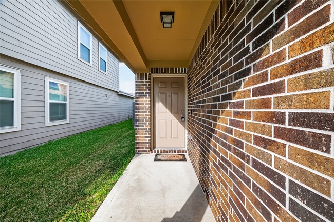 Building Photo - 923 Steel Blue Dr