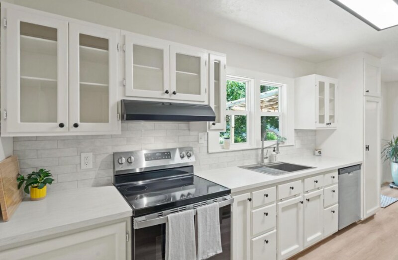 Building Photo - 3709 Evergreen Ln