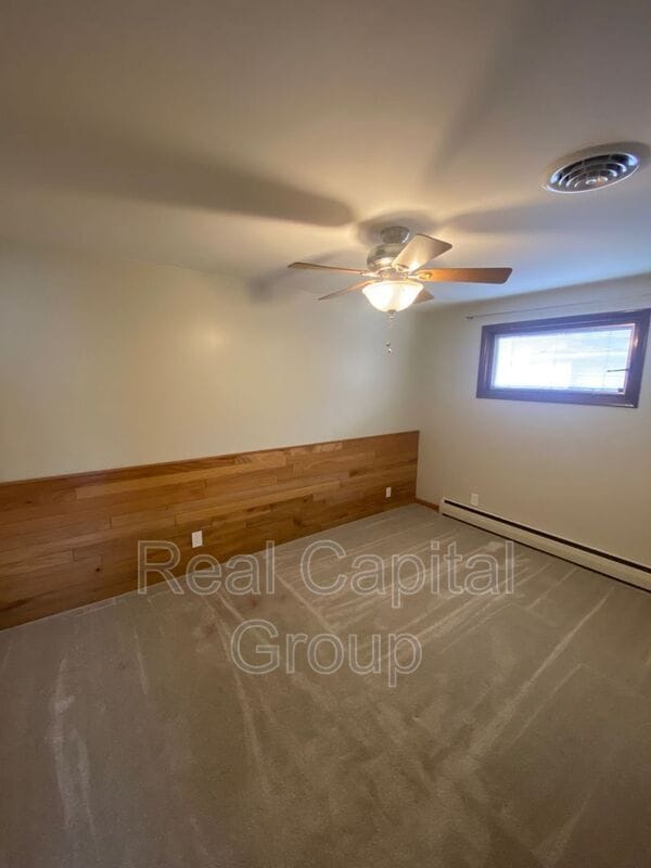 Building Photo - 61 Dennis Ln