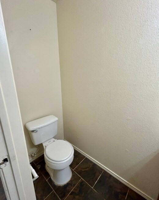 Building Photo - 3109 Pinehurst Ct