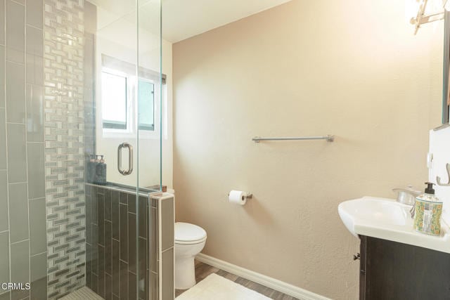 Building Photo - 337 Highland Dr