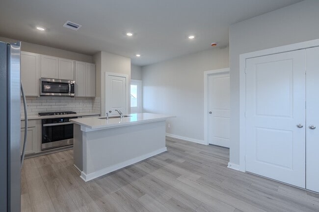 Building Photo - 13323 Prado Rdg Ln