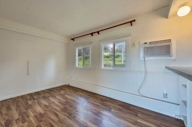 Building Photo - Cozy 1 Bedroom ADU With Stunning Pasture & Pond Views in Rescue!