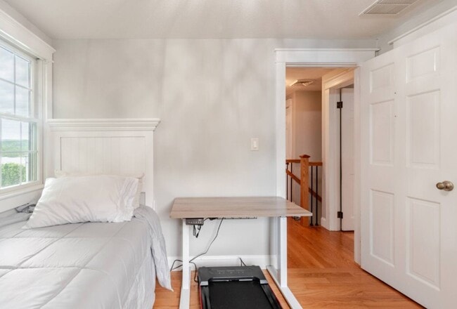 Building Photo - 45 Indian Hill Ave