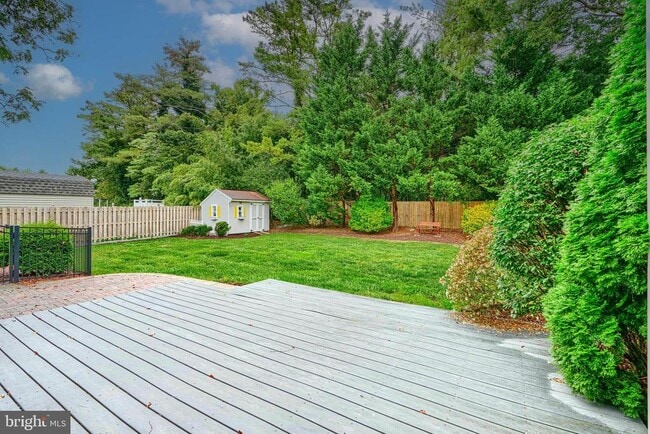 Building Photo - 1505 Westminster Ct