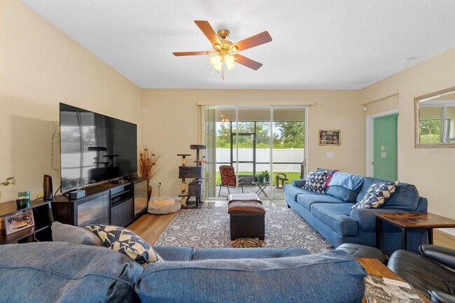 Building Photo - 12313 Eagle Swoop Pl