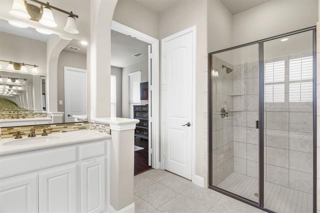 Building Photo - 4707 Club Terrace Ln