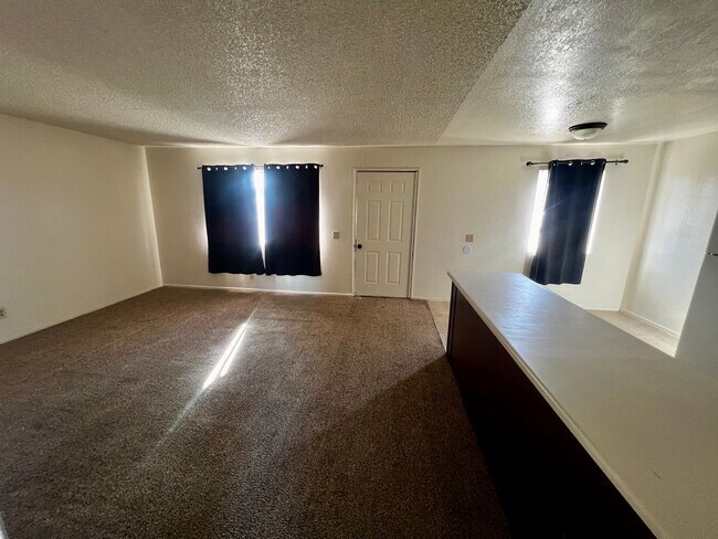 Building Photo - 73796 Cactus Dr