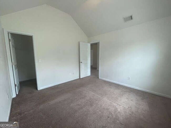 Building Photo - 4332 Ash Tree St SW