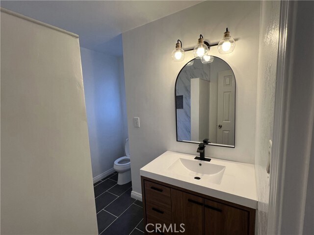 Building Photo - 40 Paradise Valley N