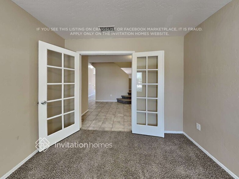 Building Photo - 6960 W Cactus Wren Dr