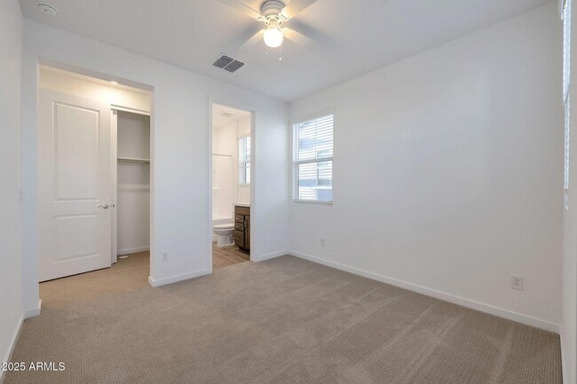 Building Photo - 2468 W Rowel Rd