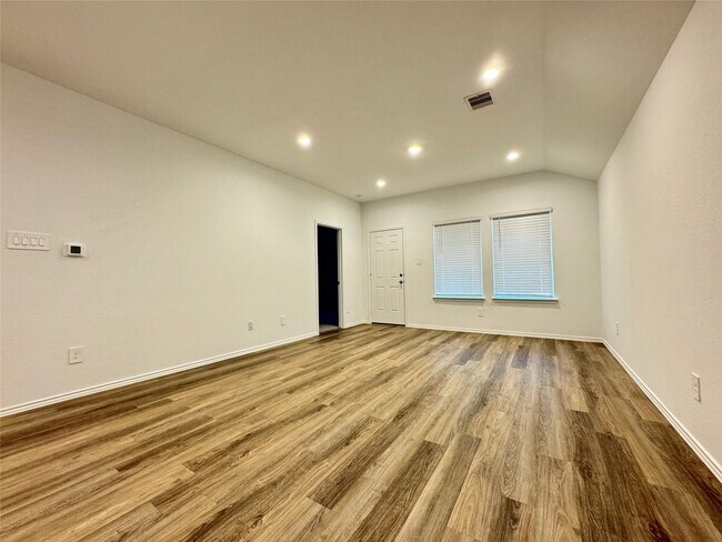 Building Photo - 1746 Windstone Rdg Dr