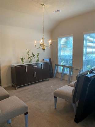 Building Photo - 14123 Curry Creek Ln