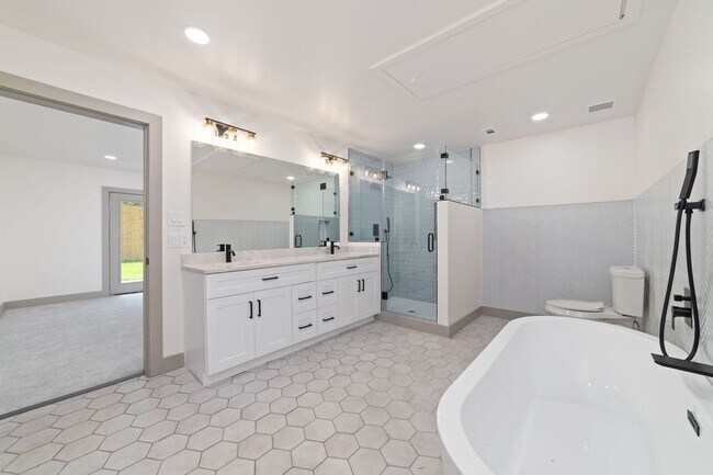 Building Photo - 11931 S Red Cedar Cir