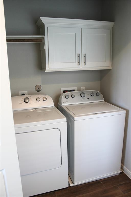 Building Photo - 396 Spooner St