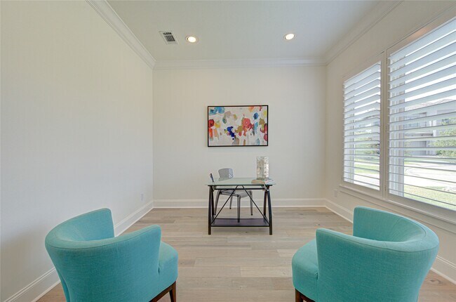 Building Photo - 13703 Northwood Meadow Cir