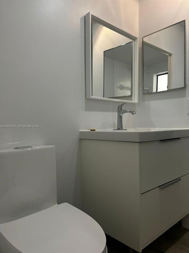 Building Photo - 8045 SW 107th Ave