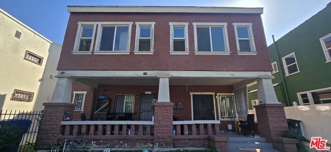Primary Photo - 712 W 46th St