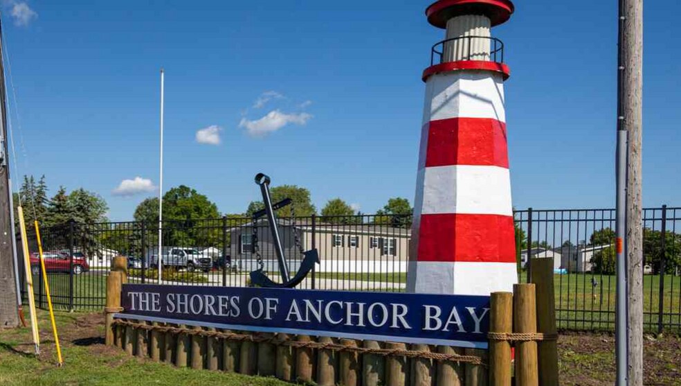 Building Photo - 9884 Northwinds Dr