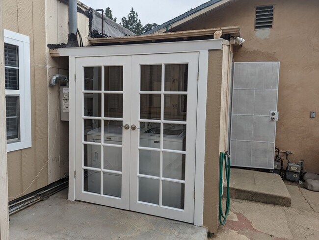 Building Photo - 4041 Van Buren Pl