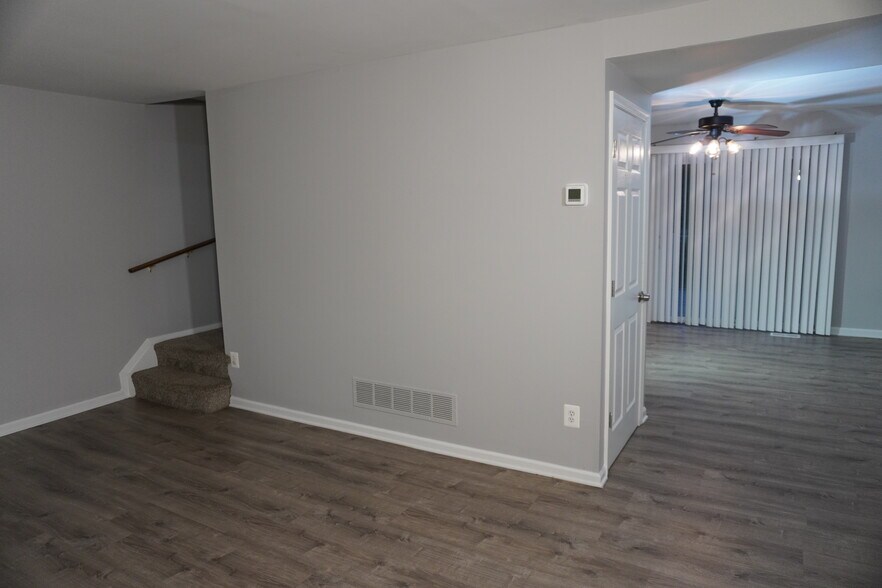 Building Photo - 25 Patricks Ct