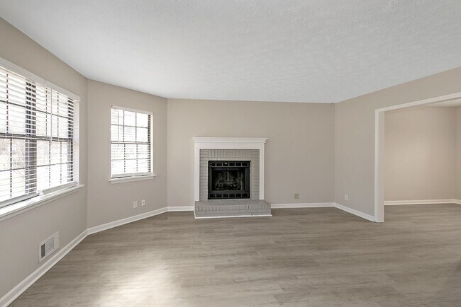 Building Photo - 2614 Bronco Trail