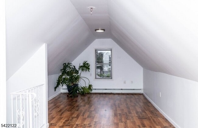 Building Photo - 11 Lentz Ave