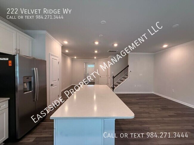 Building Photo - 222 Velvet Rdg Wy