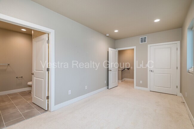 Building Photo - 4743 E Iliff Ave