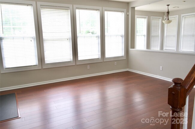 Building Photo - 14813 Provence Ln
