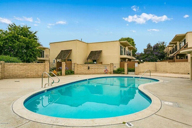 Pool just steps away from your home - 138 S Bryn Mawr St