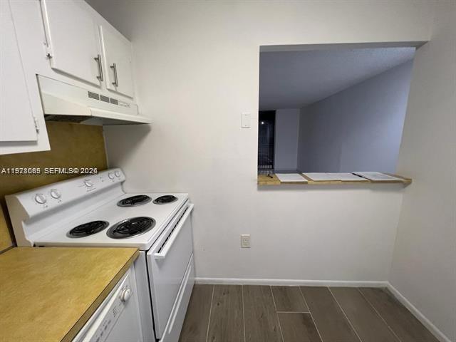 Building Photo - 16851 NE 23rd Ave