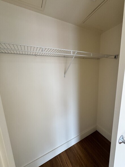 Building Photo - 7 Winter St