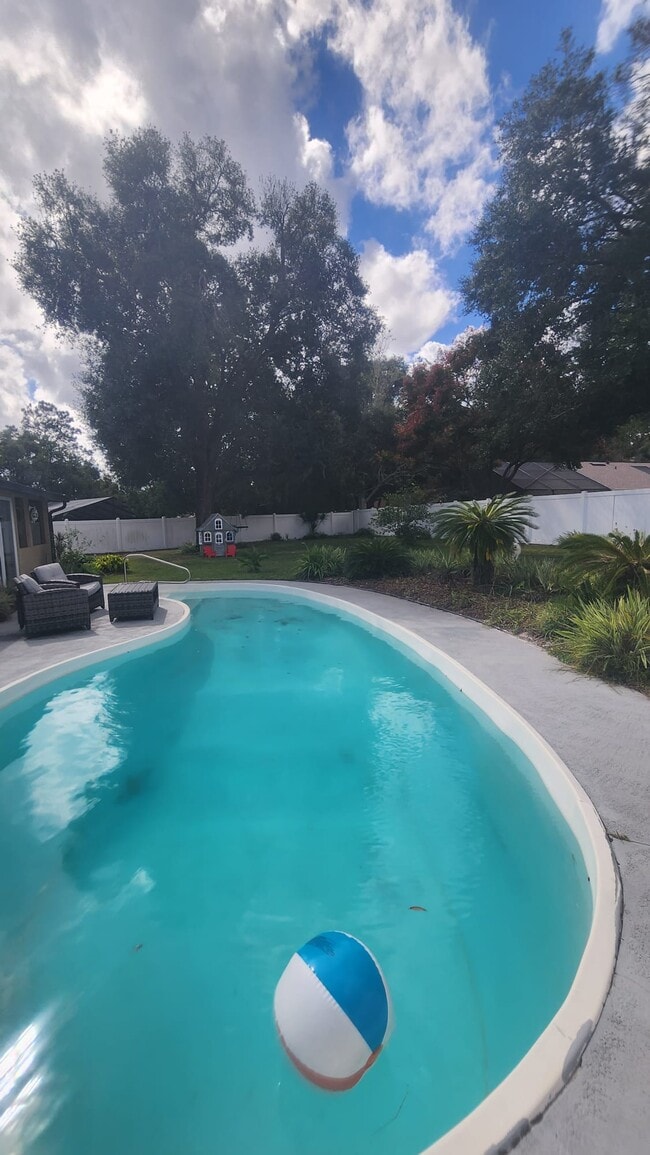 Building Photo - 2905 Autumnwood Trail