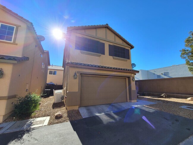 Building Photo - 6221 Joaquin Hills Ct