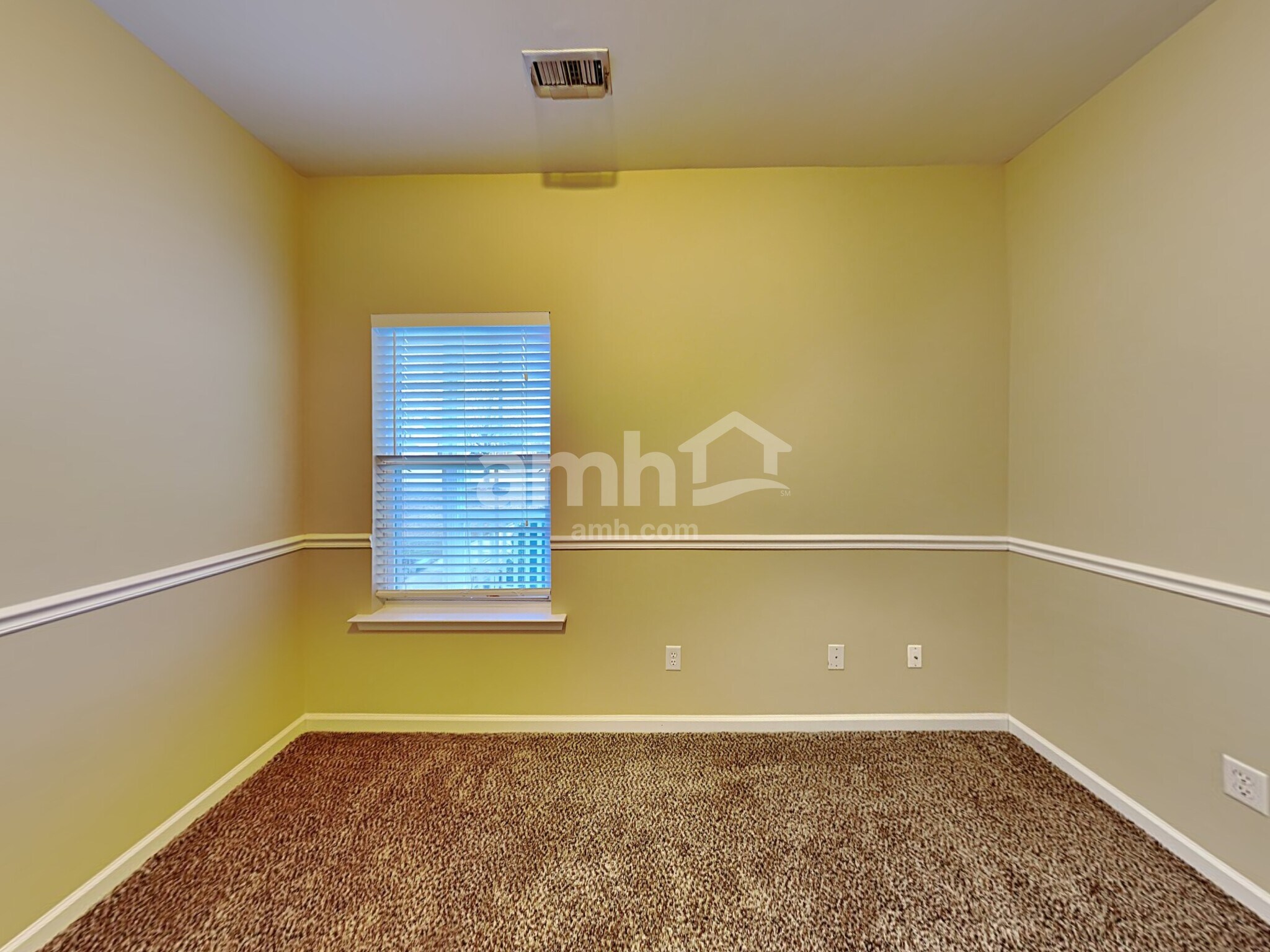 Building Photo - 1700 Johste Ct