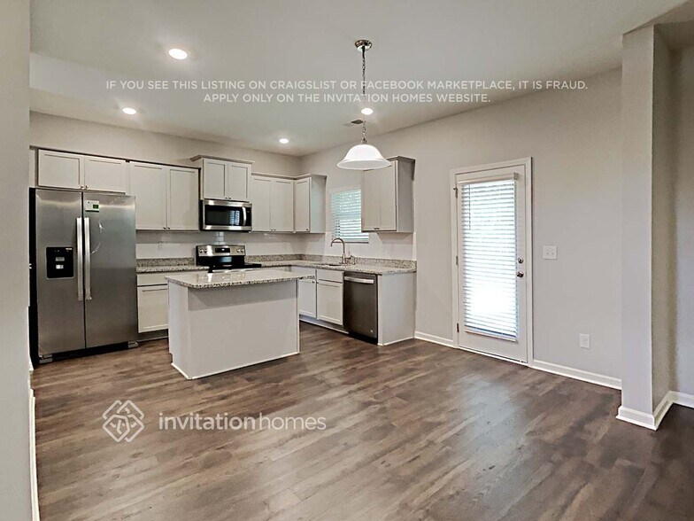 Building Photo - 2063 Theberton Trail
