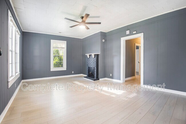 Building Photo - 5906 5th St S