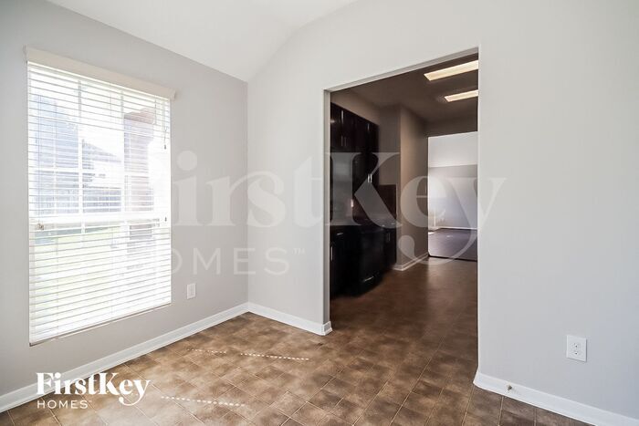 Building Photo - 9819 Barr Spring Dr