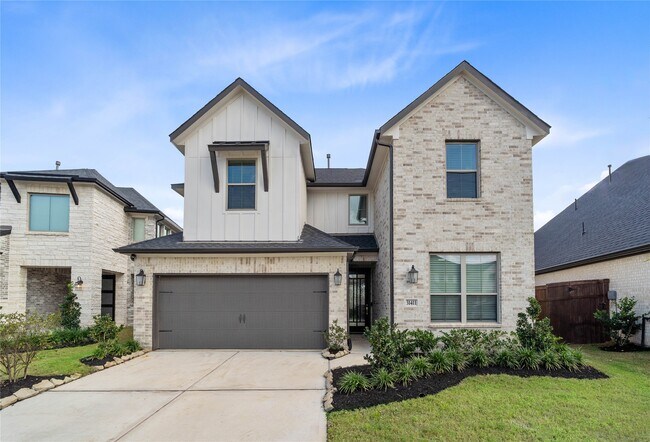 Primary Photo - 31411 Weathered Cabin Ct