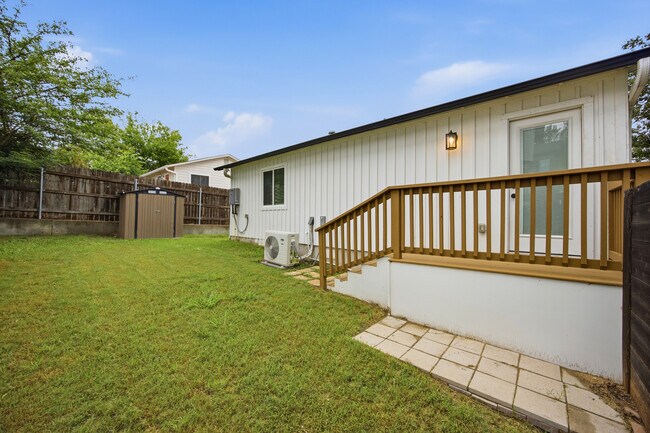 Building Photo - 5116 Heflin Ln