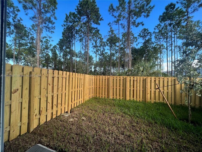 Building Photo - 16221 SW 290th Terrace