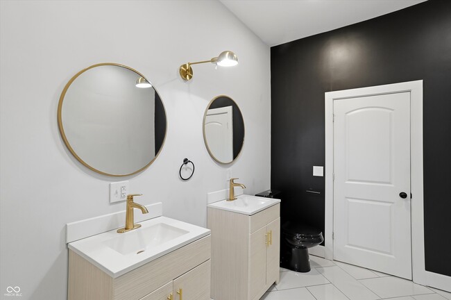 Building Photo - 1232 Keystone Ave