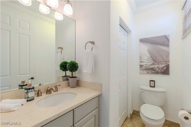 Building Photo - 1233 Kendari Terrace