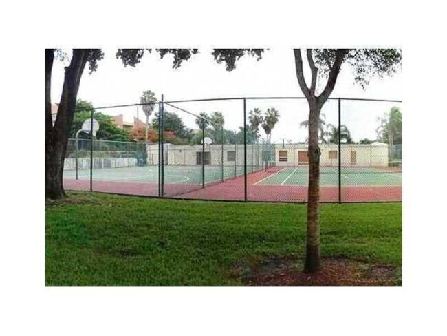 Building Photo - 11060 SW 196th St