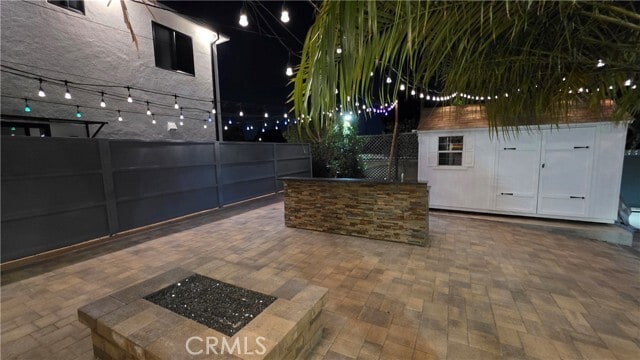 Building Photo - 18224 Chatsworth St